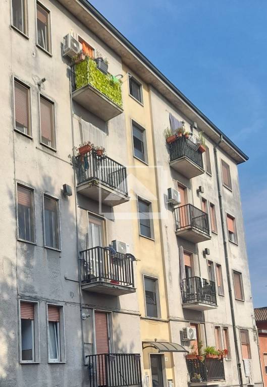 appartamento in vendita a Peschiera Borromeo in zona Bettola