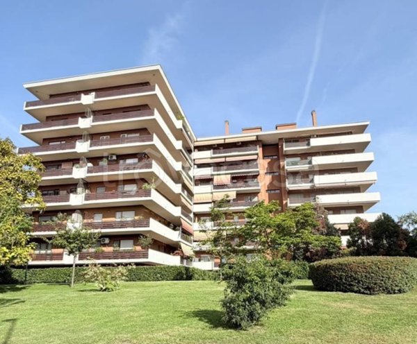 appartamento in vendita a Peschiera Borromeo in zona Bellaria