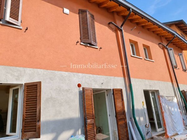 appartamento in vendita a Peschiera Borromeo in zona Bettola