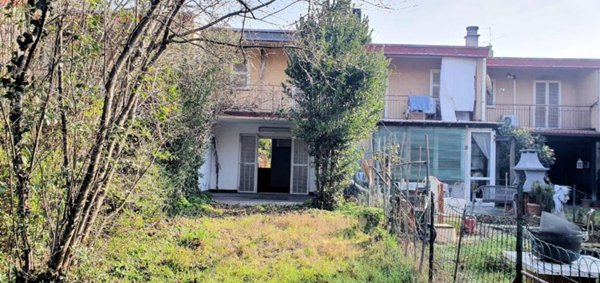 casa indipendente in vendita a Pessano con Bornago