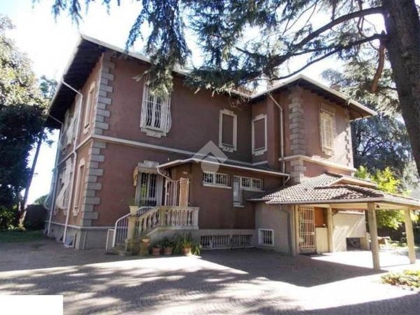 casa indipendente in vendita a Pessano con Bornago