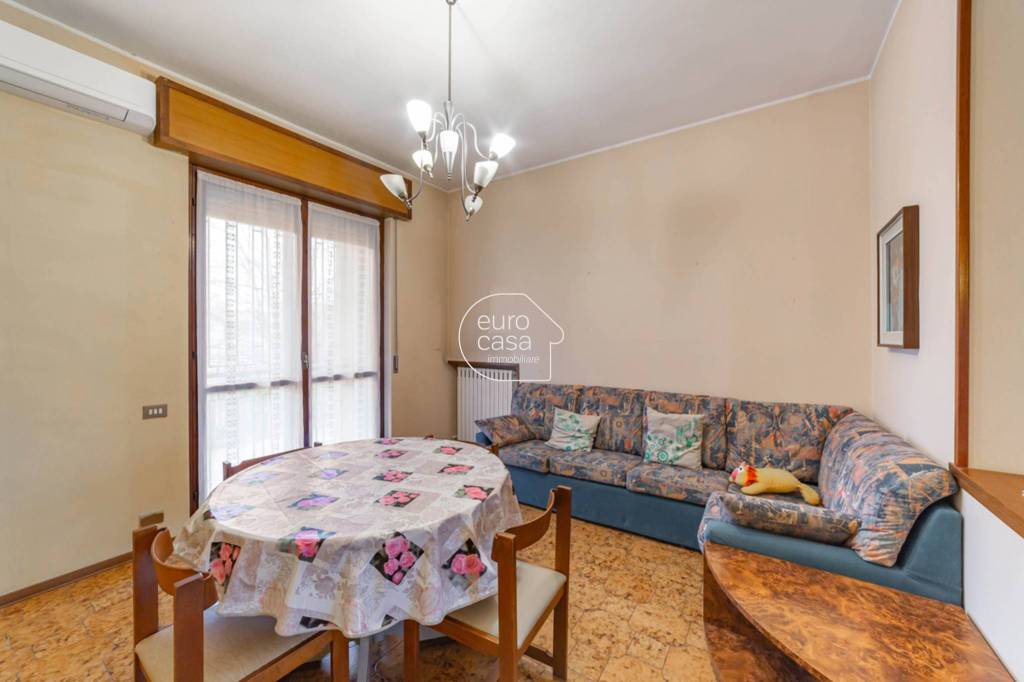 appartamento in vendita a Pessano con Bornago