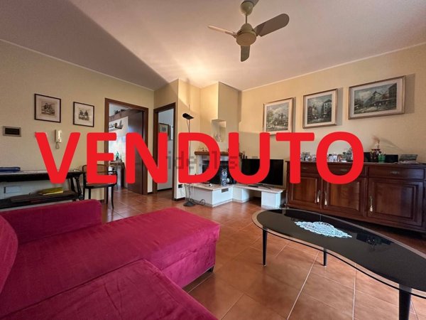 appartamento in vendita a Pessano con Bornago