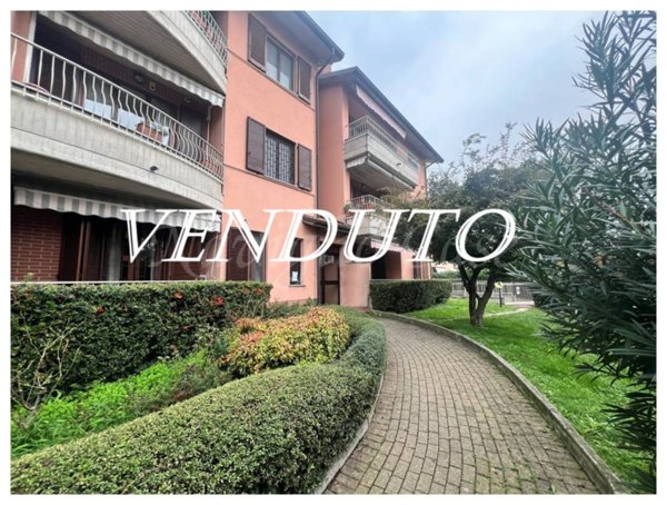 appartamento in vendita a Pessano con Bornago