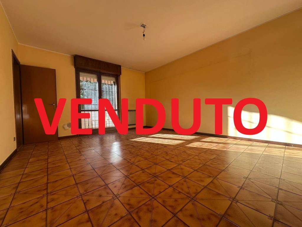 appartamento in vendita a Pessano con Bornago