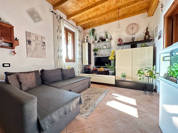 appartamento in vendita a Pessano con Bornago