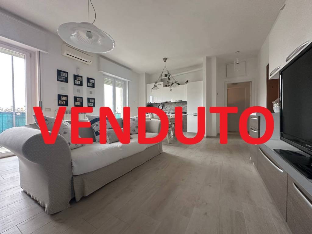 appartamento in vendita a Pessano con Bornago