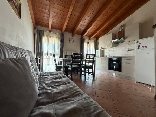 appartamento in vendita a Pessano con Bornago