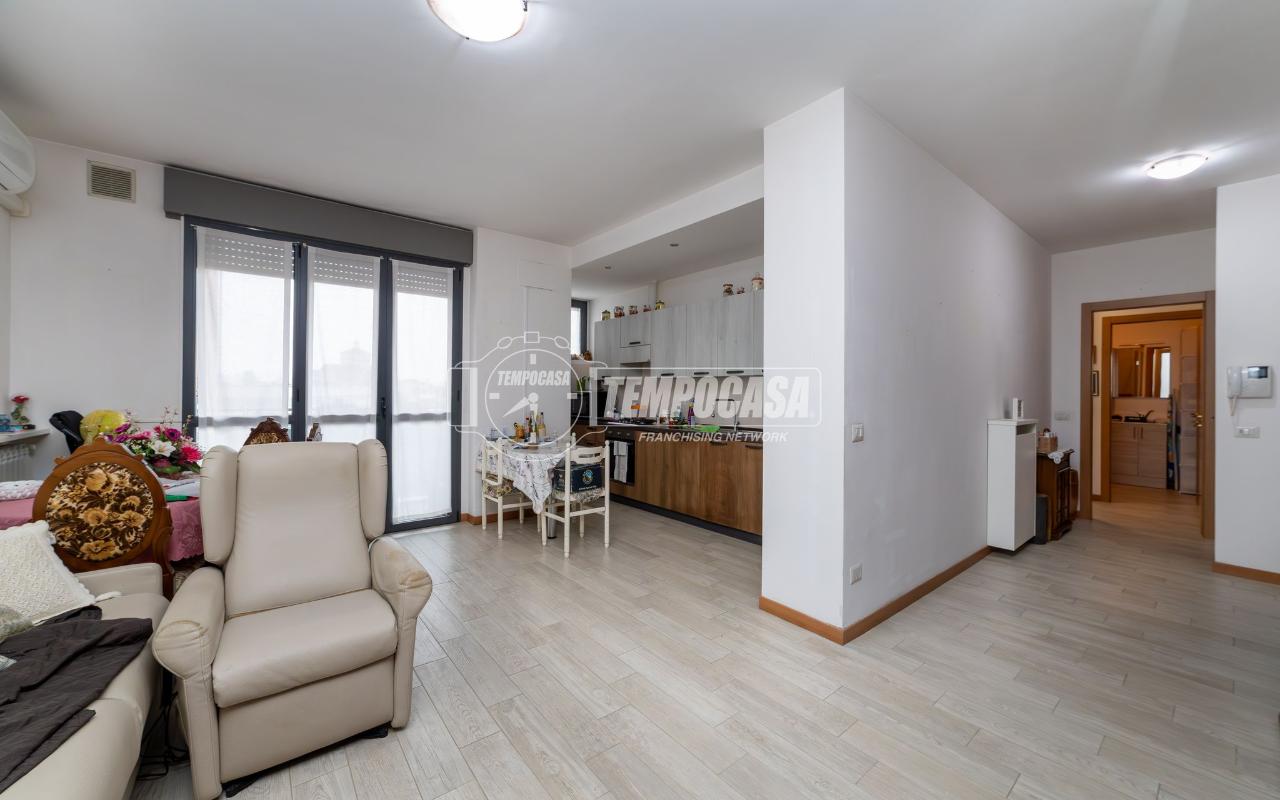 appartamento in vendita a Pessano con Bornago