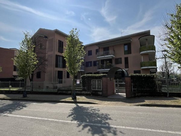 appartamento in vendita a Pessano con Bornago
