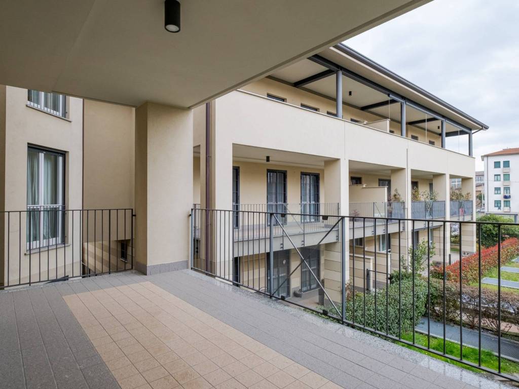 appartamento in vendita a Pessano con Bornago