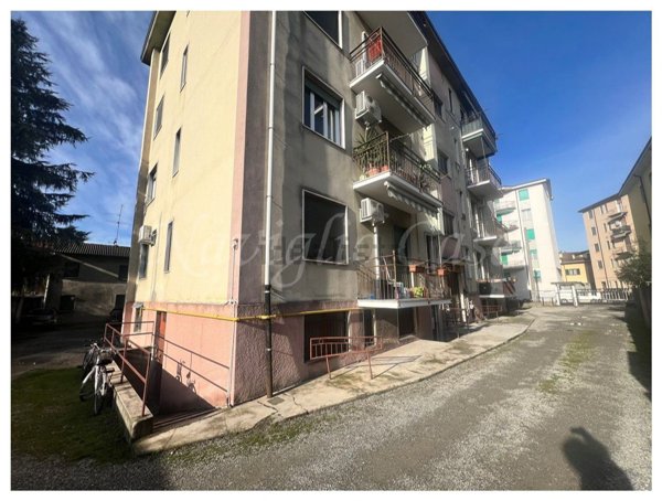 appartamento in vendita a Pessano con Bornago