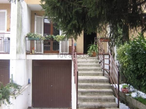 casa indipendente in vendita a Pessano con Bornago