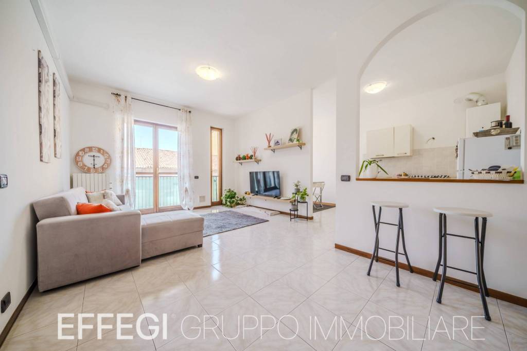 appartamento in vendita a Pessano con Bornago