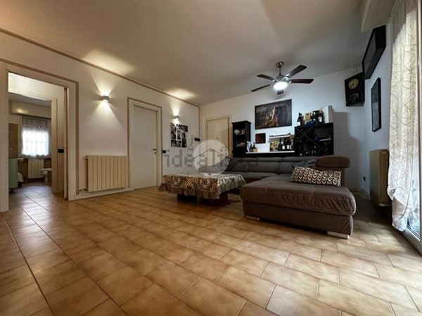 appartamento in vendita a Pessano con Bornago