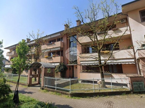 appartamento in vendita a Pessano con Bornago