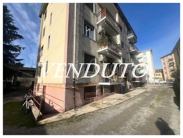 appartamento in vendita a Pessano con Bornago