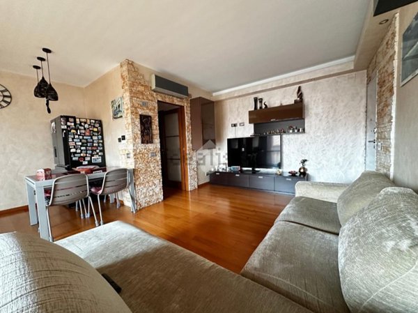 appartamento in vendita a Pessano con Bornago