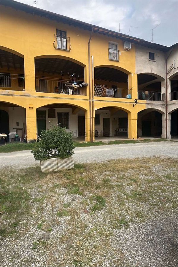 appartamento in vendita a Pessano con Bornago