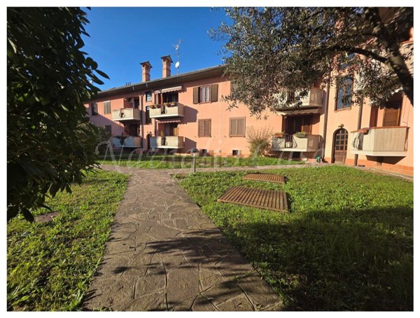 appartamento in vendita a Pessano con Bornago