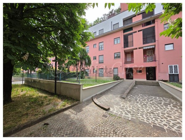 appartamento in vendita a Pessano con Bornago