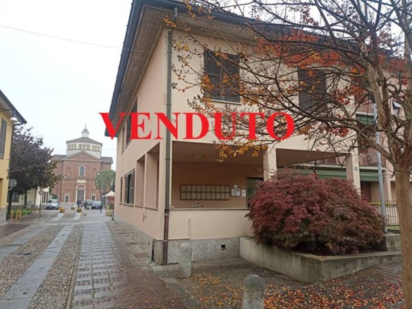 appartamento in vendita a Pessano con Bornago