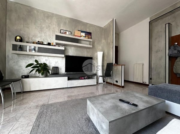 appartamento in vendita a Pessano con Bornago