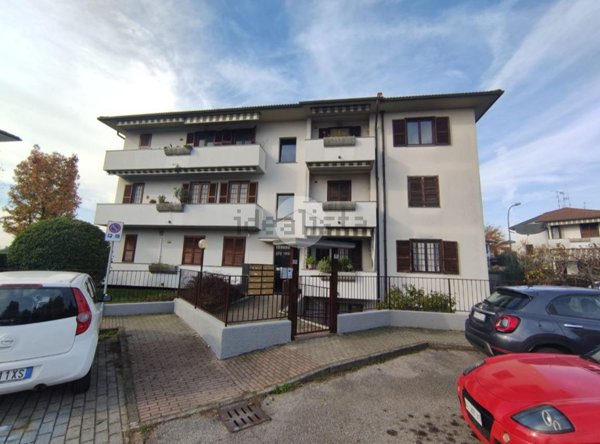 appartamento in vendita a Pessano con Bornago