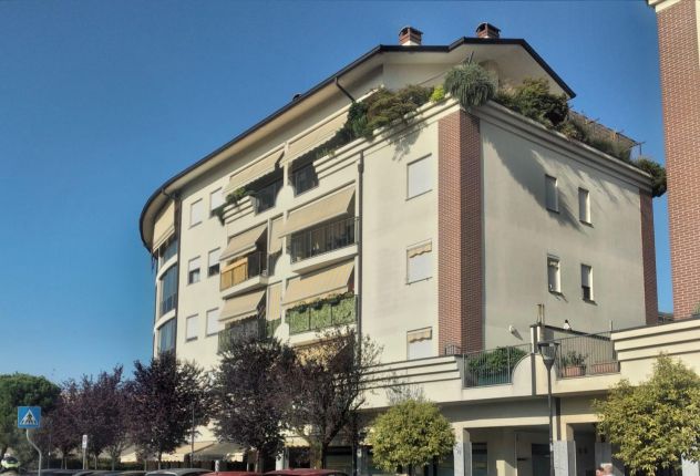 appartamento in vendita a Pessano con Bornago