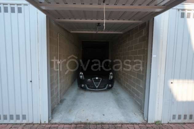 appartamento in vendita a Pessano con Bornago