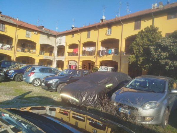 appartamento in vendita a Pessano con Bornago