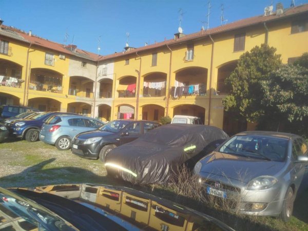 appartamento in vendita a Pessano con Bornago