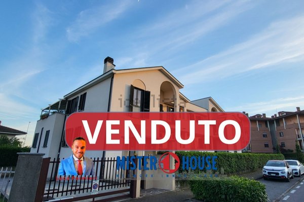 appartamento in vendita a Pessano con Bornago