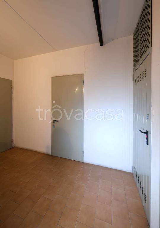 bivano in vendita a Pessano con Bornago