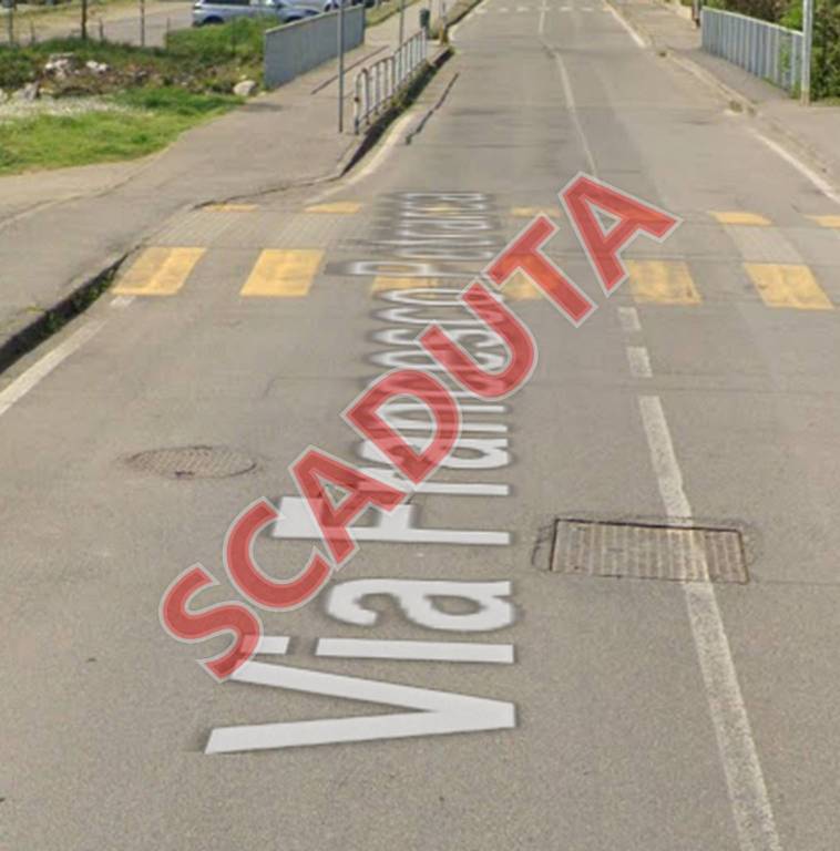 terreno edificabile in vendita a Pessano con Bornago