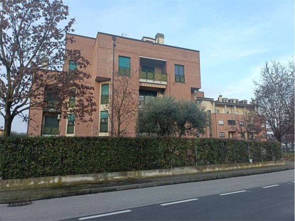 appartamento in vendita a Pessano con Bornago