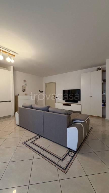 appartamento in vendita a Pessano con Bornago