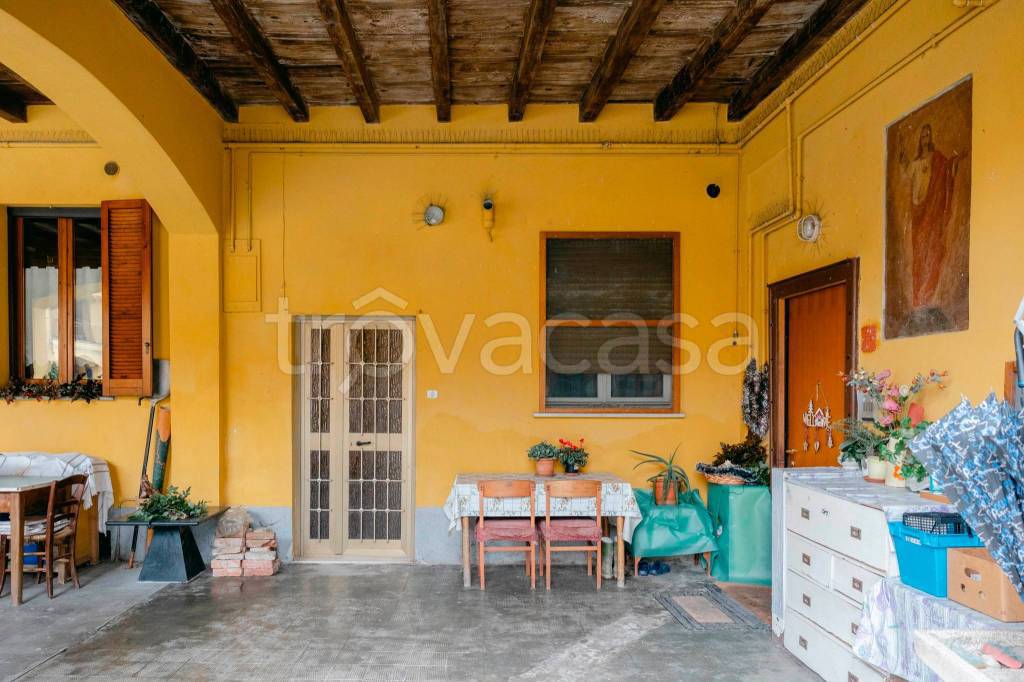 appartamento in vendita a Pessano con Bornago