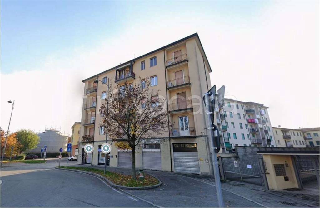 appartamento in vendita a Pessano con Bornago