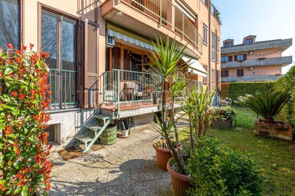 appartamento in vendita a Pessano con Bornago