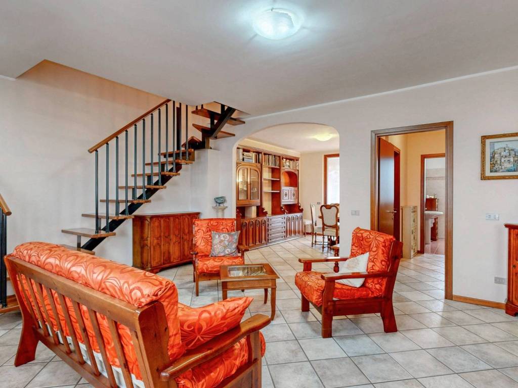 appartamento in vendita a Pessano con Bornago