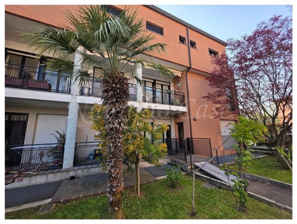 appartamento in vendita a Pessano con Bornago