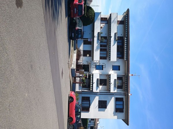 appartamento in vendita a Pessano con Bornago