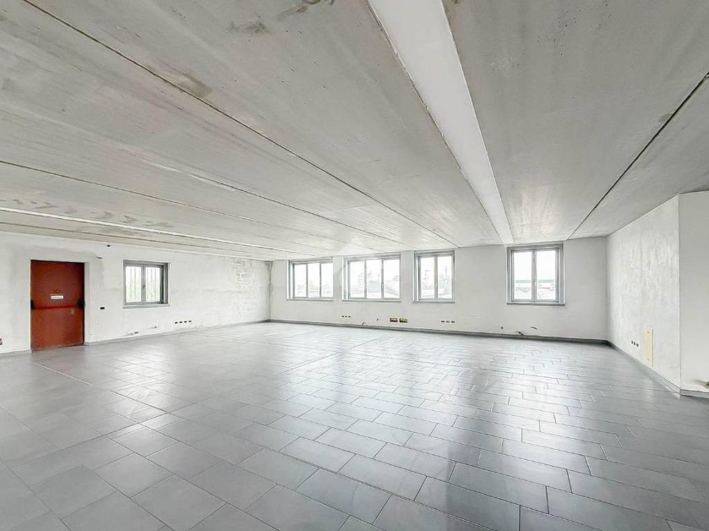 ufficio in vendita a Pessano con Bornago