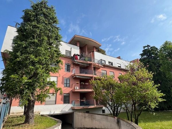 appartamento in vendita a Pessano con Bornago