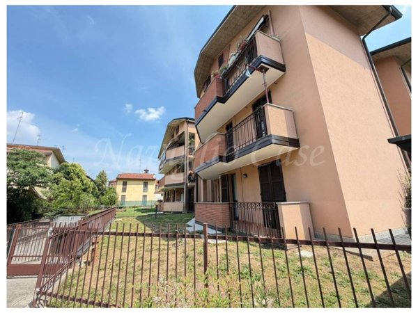 appartamento in vendita a Pessano con Bornago