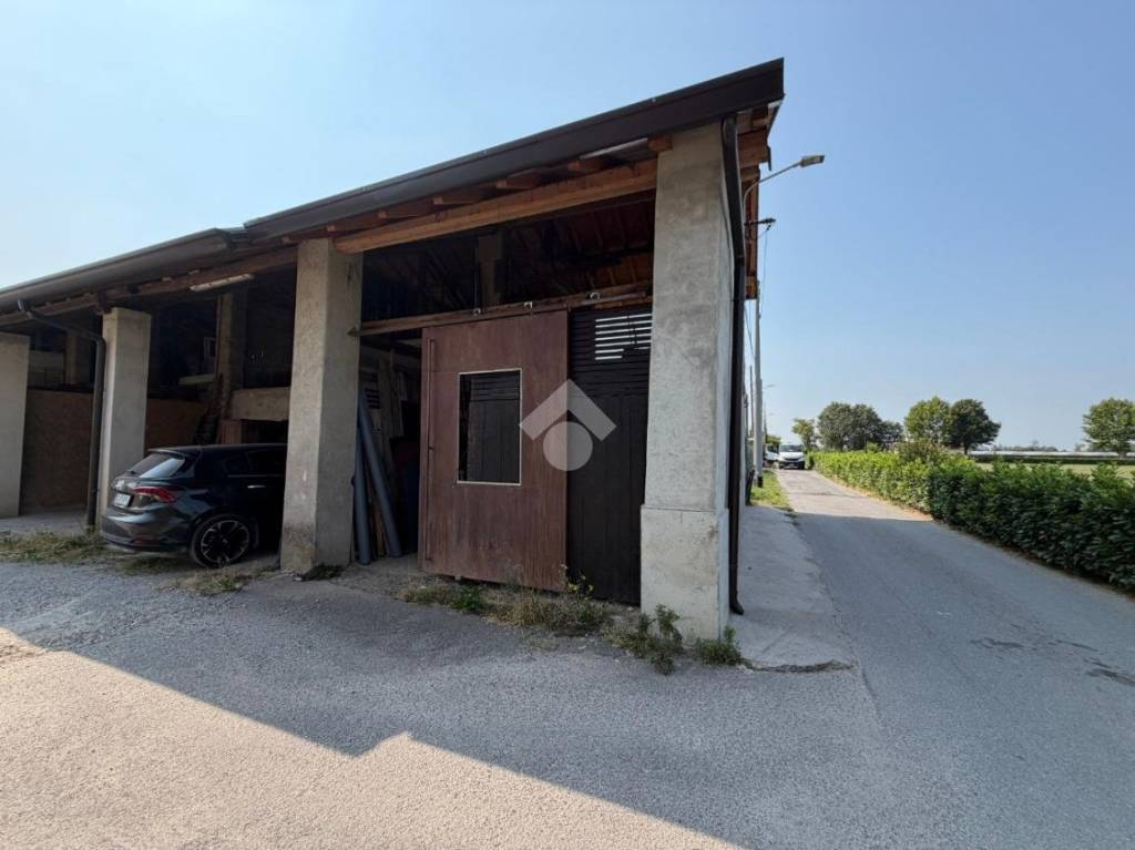 appartamento in vendita a Pessano con Bornago
