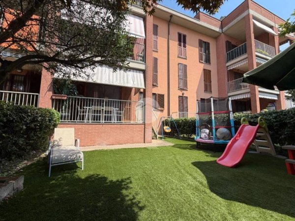 appartamento in vendita a Pessano con Bornago