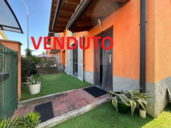 casa indipendente in vendita a Pessano con Bornago