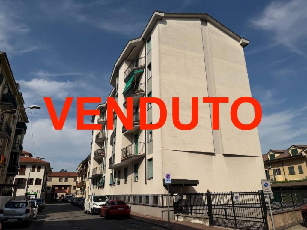 appartamento in vendita a Pessano con Bornago